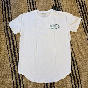 021 Originals Men’s T-Shirt in White with California graphic. Size XL NWT